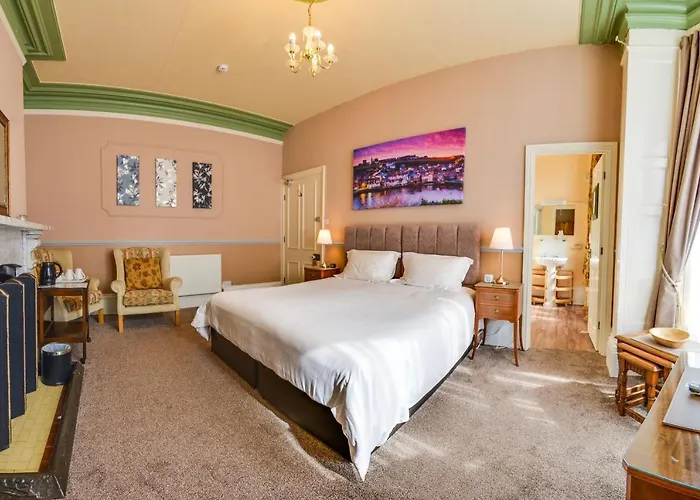 Top Budget Hotels in Charming Whitby